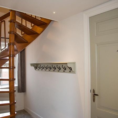B&B groepsaccommodatie De Pastorie Lage Mierde Buitenkant foto